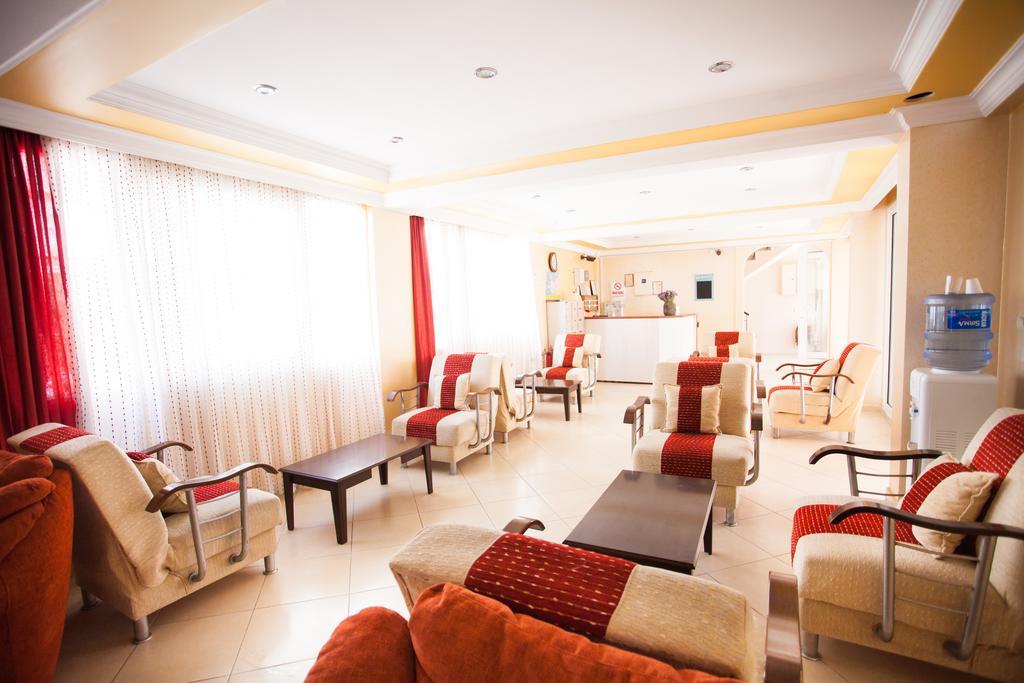 Yalcinkaya Apart Hotel Çeşme Zewnętrze zdjęcie